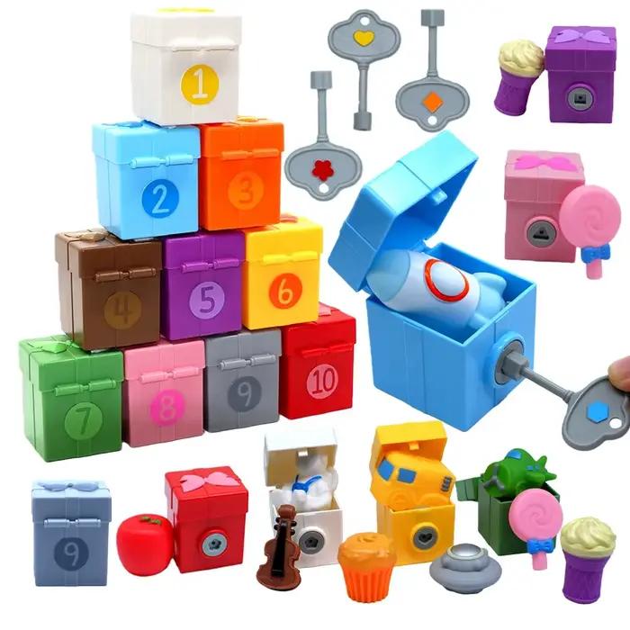 Ensemble de jouets éducatifs Montessori pour tout-petits : train, jeu de fête surprise, jouets de comptage et de tri, jeux de marionnettes pour développer la motricité fine