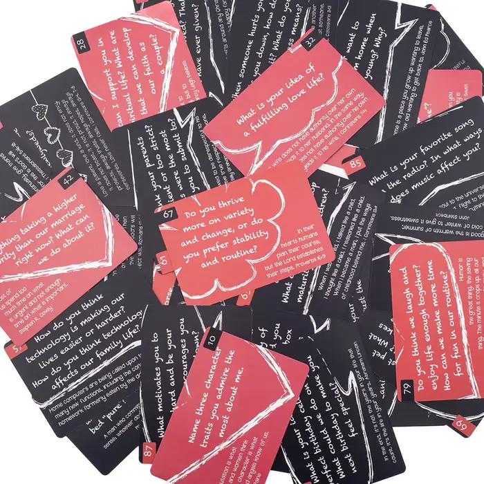 Cartes de conversation pour couples : jeu de société pour la communication et le plaisir dans la chambre à coucher
