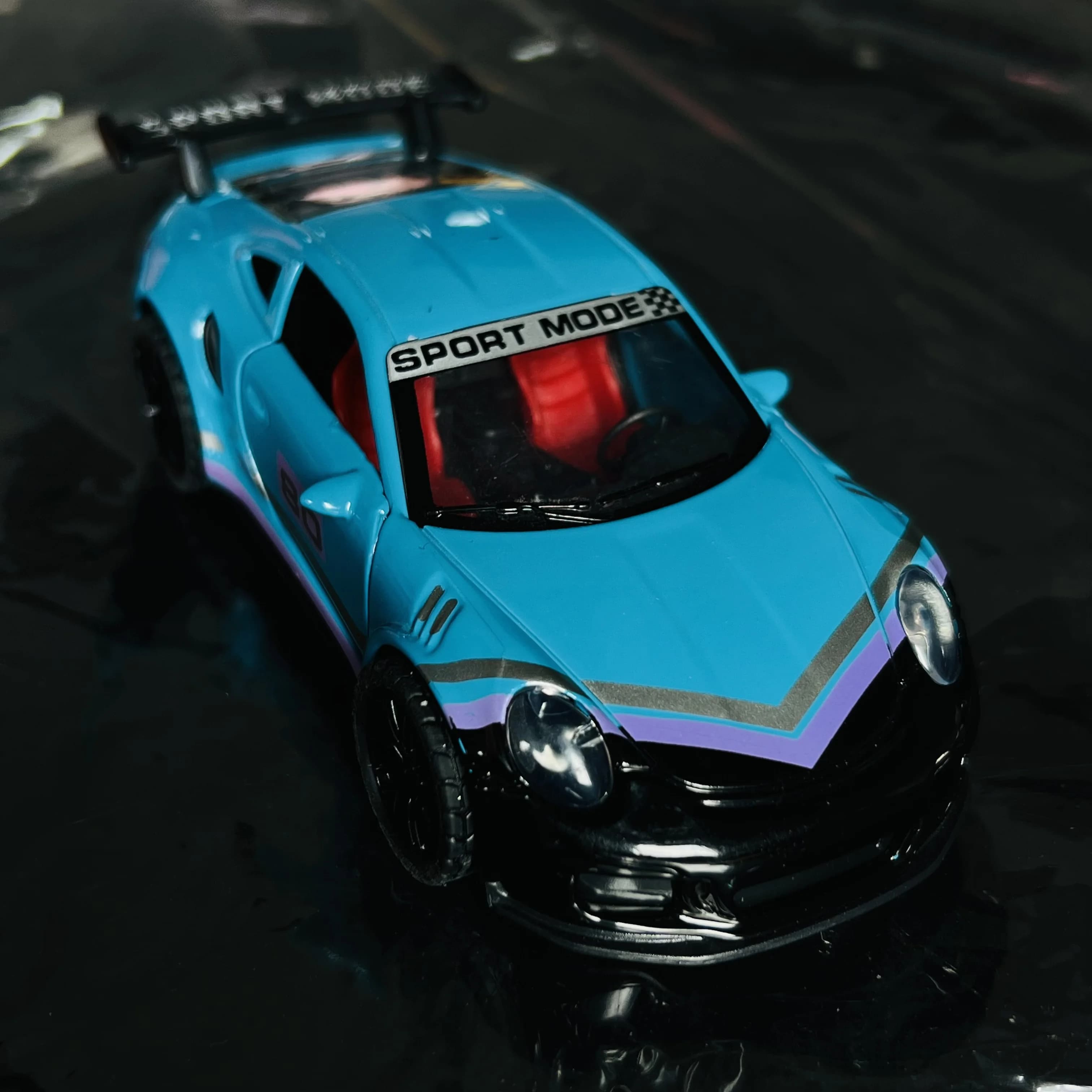 Jouet modèle de simulation pouvant ouvrir la porte, voiture de sport, voiture de course pour enfants