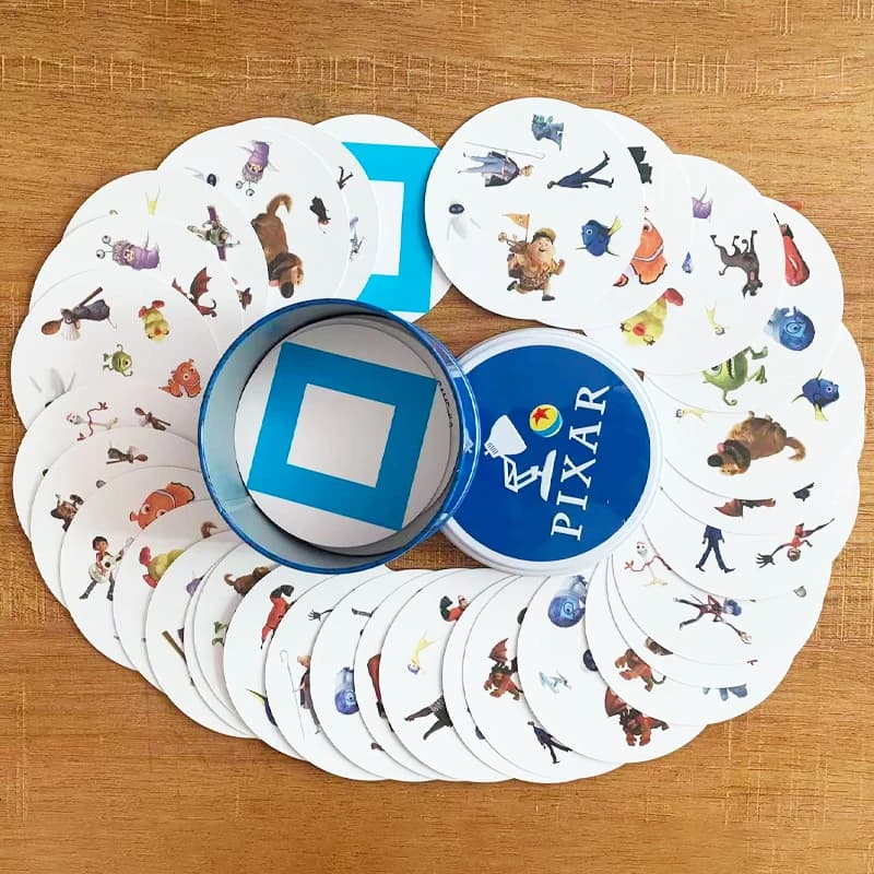 Jeux de société Disney, Stitch, Princesse, PIXAR, Cars, Dory, jouets en boîte métallique, amusants p
