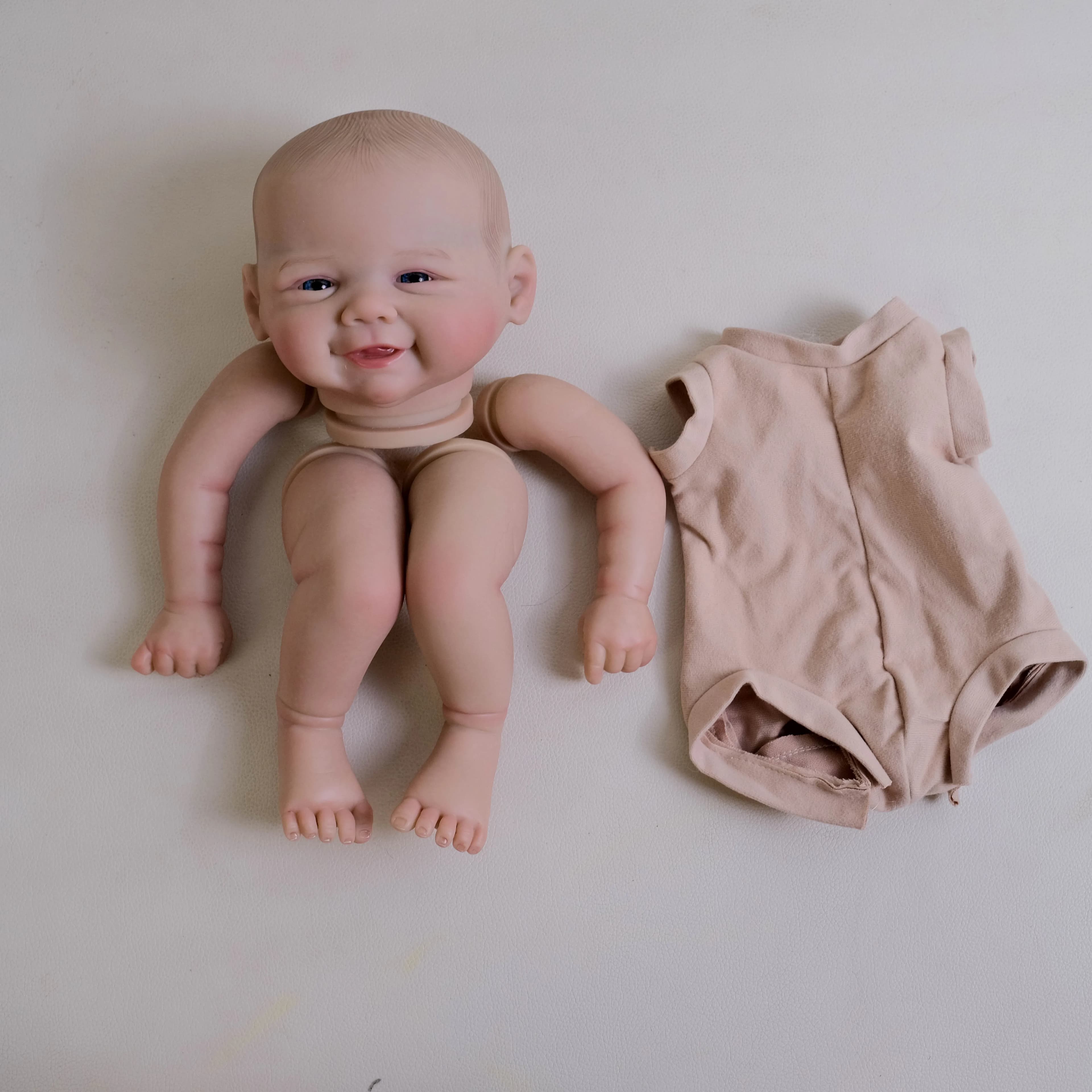 Kit de poupée Reborn réaliste Vivienne de 19 pouces NPK, pièces de bricolage finies déjà peintes ave