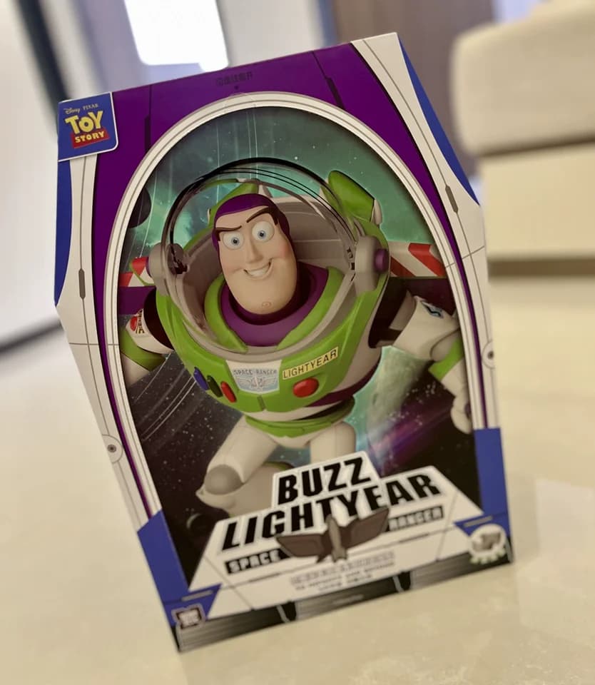 Figurine d'action Buzz Lightyear de Toy Story, 17 articulations mobiles, modèle assemblé, décoration