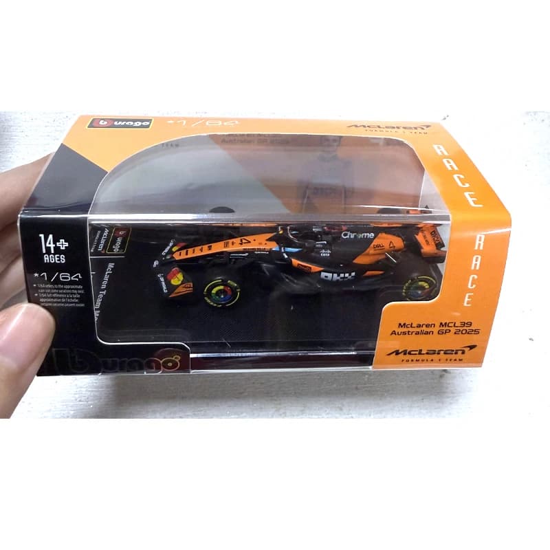 Bburago 1:64 2025 F1 avec housse anti-poussière, modèle de voiture en alliage, Formule 1, jouet de c