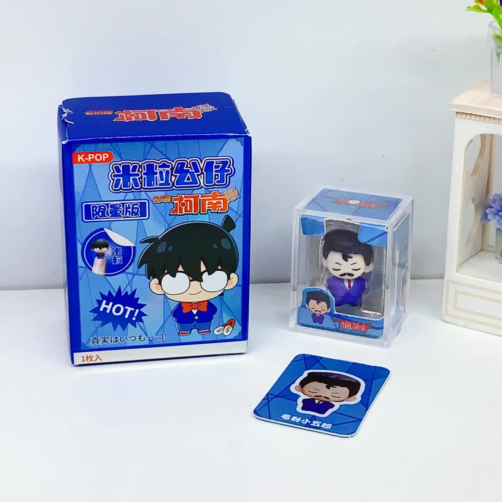 Mini figurine Detective Conan, personnage d'anime, décoration de bureau, jouet de collection pour le