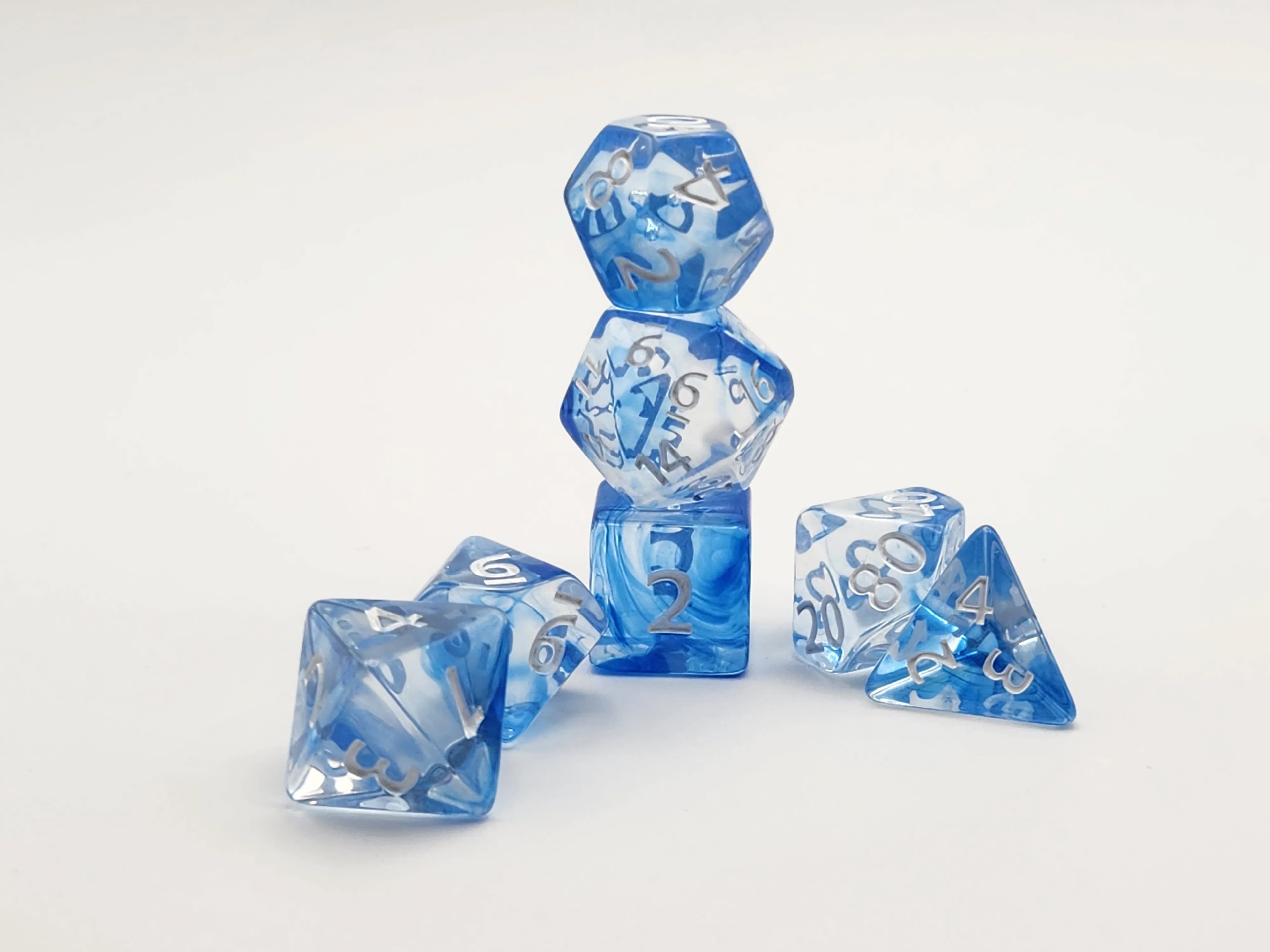 Jeu de dés DND, ensemble de dés de personnages avec 4 styles différents, peuvent être utilisés pour 