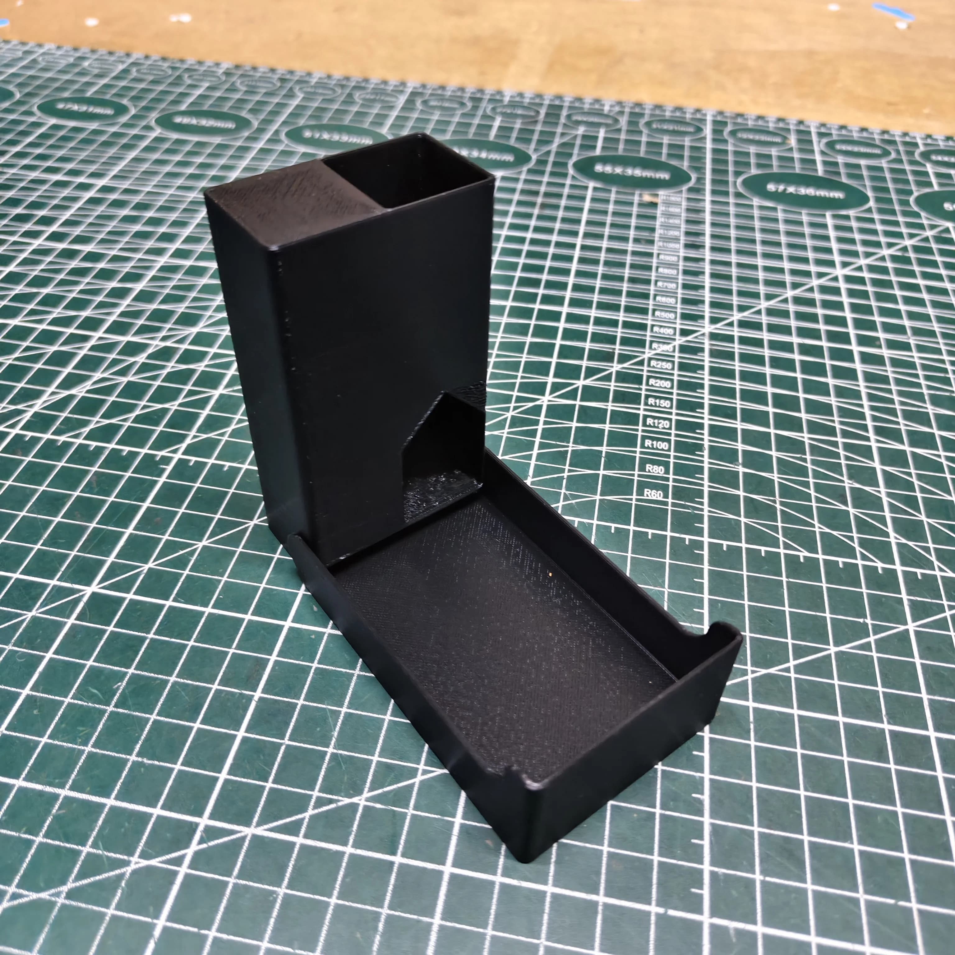 Portalbe – mini château pliable, tour à dés avec rangement, accessoires de jeu de société, accessoir