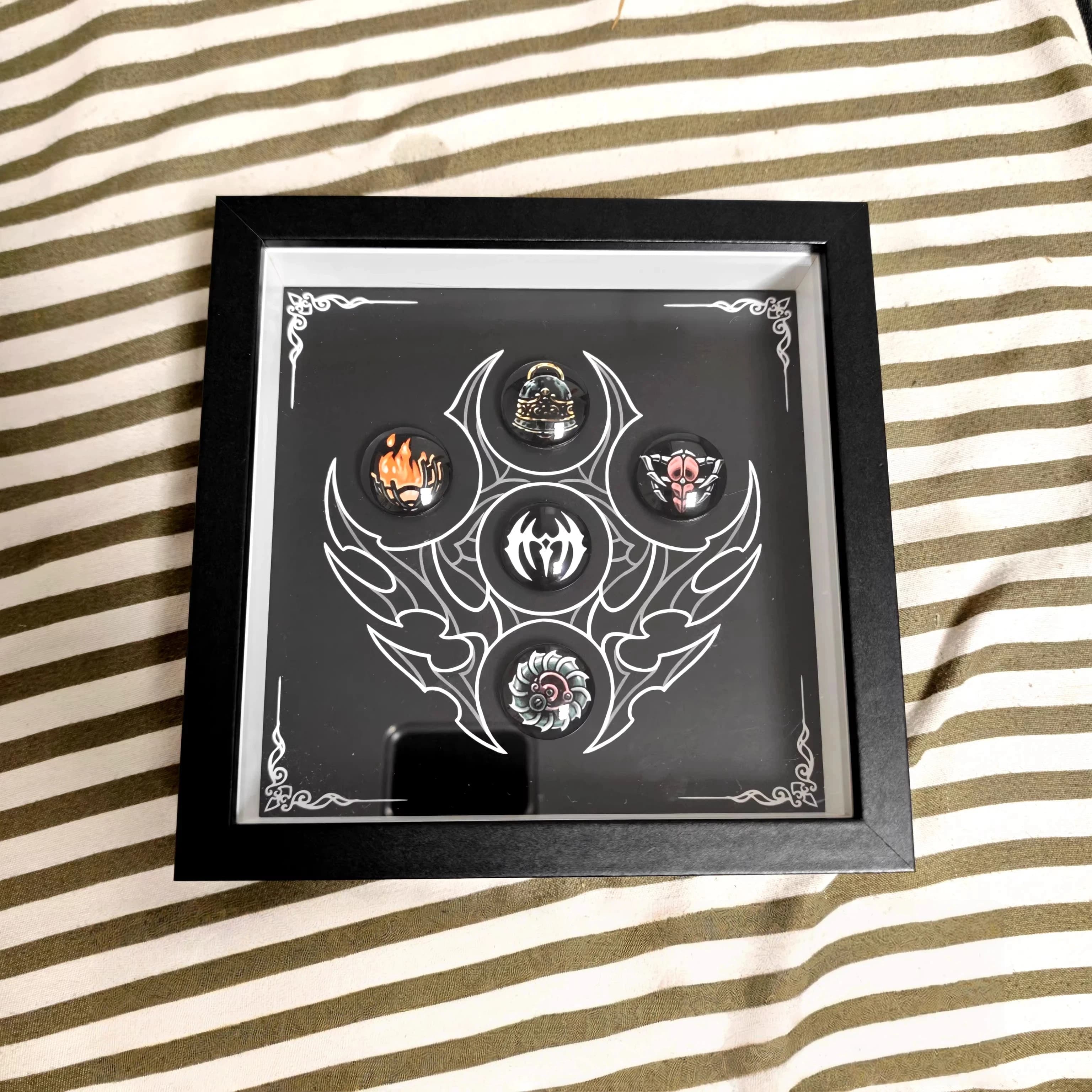 Collection complète de breloques magnétiques encadrées Hollow Knight Silksong – Articles de collecti