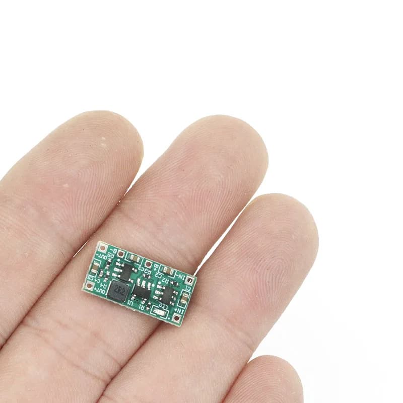 Microcontrôleur de souris télécommandé, 2 batteries sèches, modifié en batterie au lithium 3V-4.2V v