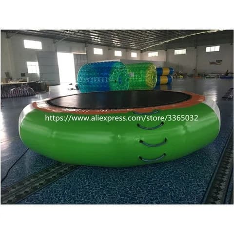 Jouets d'eau flottants de trampoline d'eau gonflable de 10 pieds