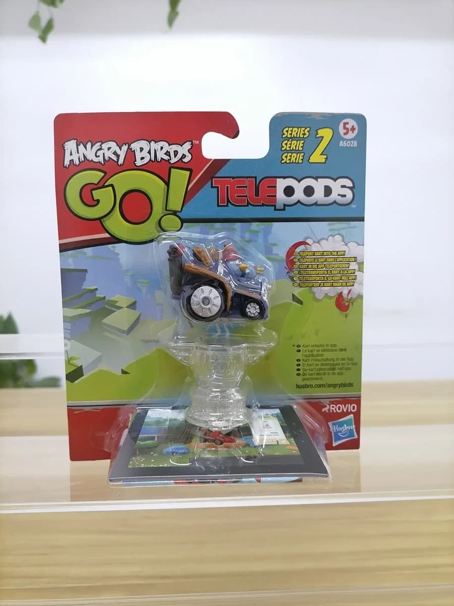 Hasbro Angry Birds 2 jeu de film classique série à thème ABS jouet Mini Figurine modèle de voiture j