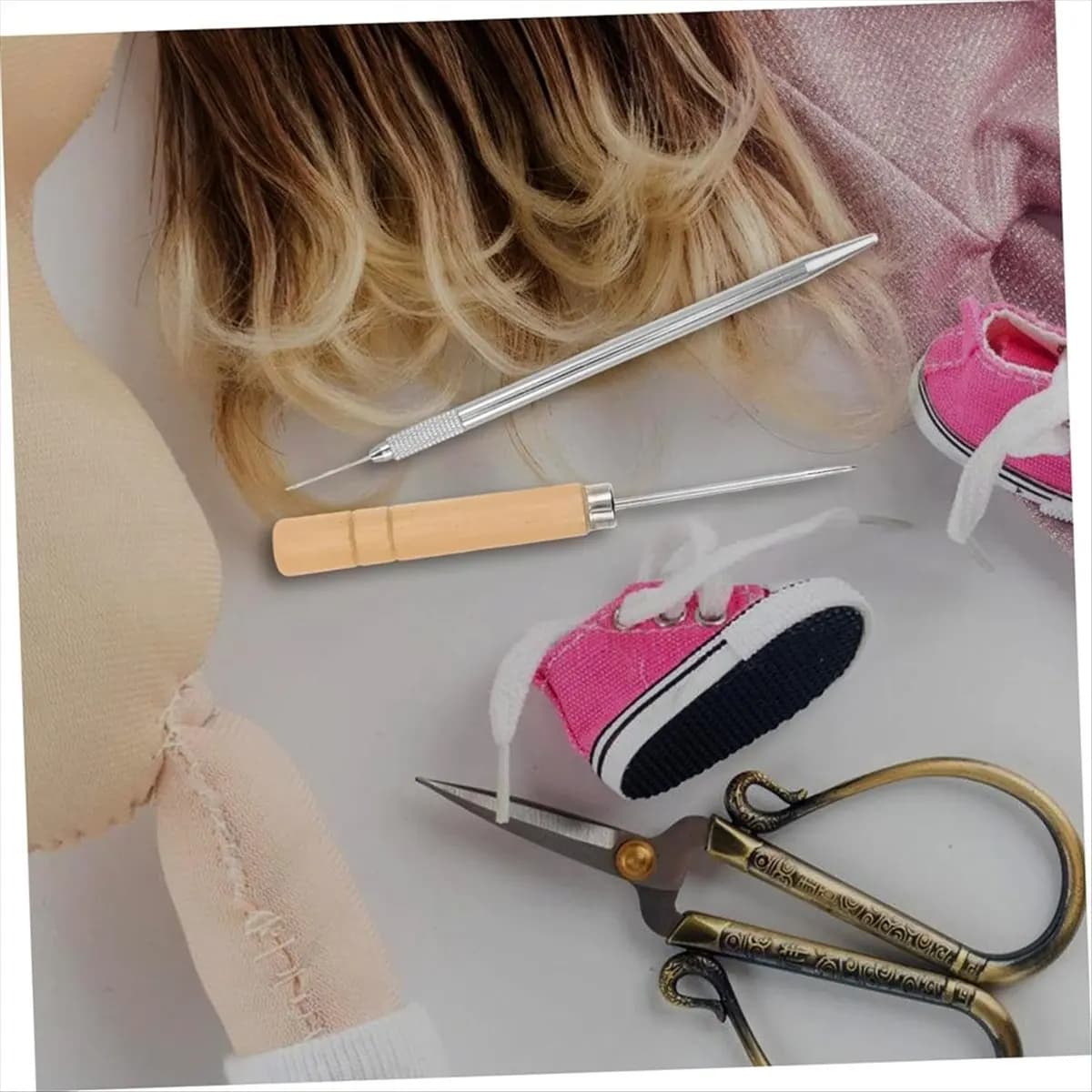 Outil de reracinement de cheveux fiable en tricot pour la fabrication de poupées d'enracinement de c