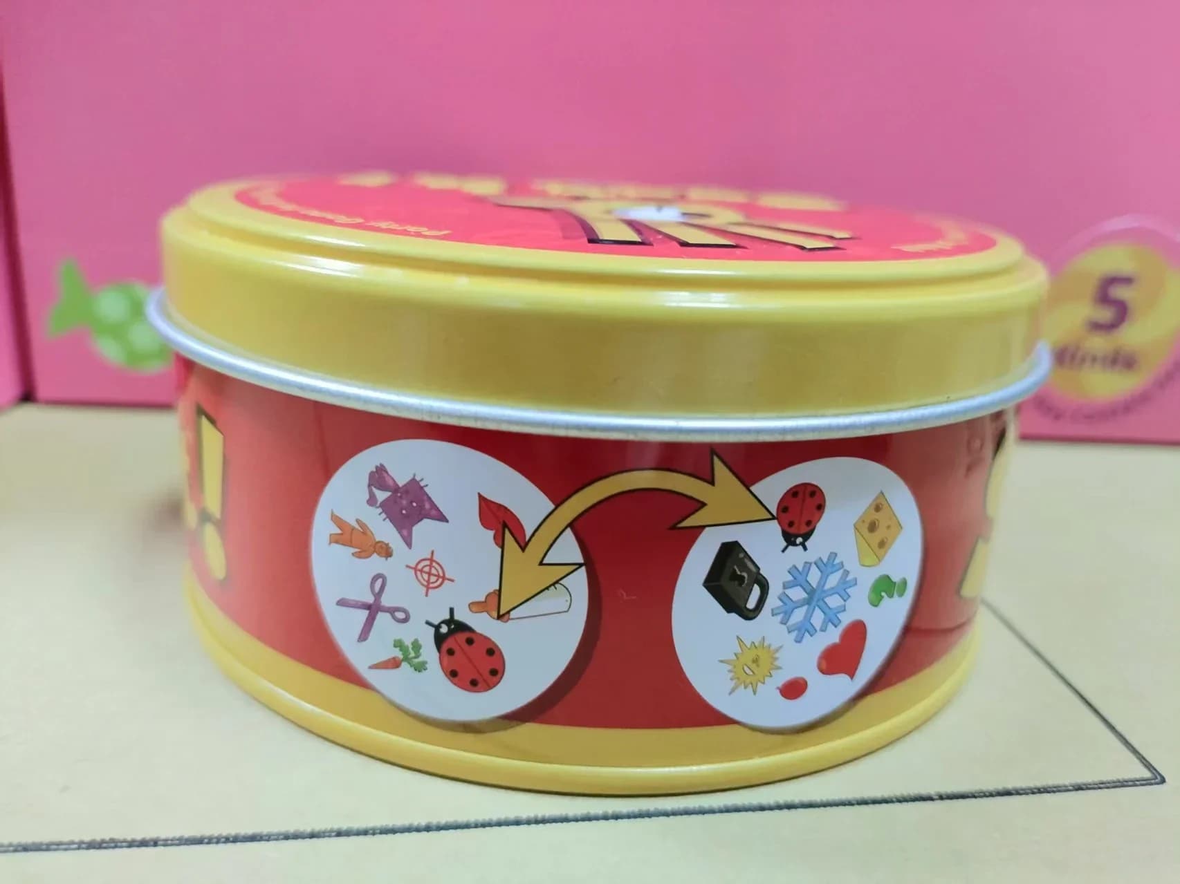Jeu de société Disney La Reine des Neiges 2, jouets princesse, boîte en fer, pour la famille, amusan