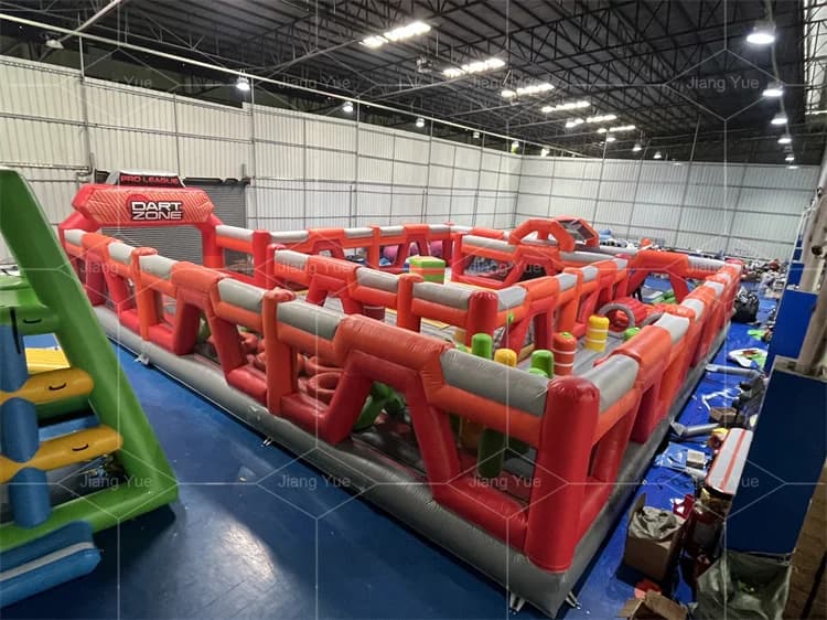 Toboggan gonflable pour enfants, idéal pour les parcs d'attractions extérieurs et les zones de jeux 