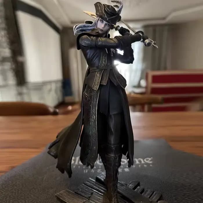 Lady Maria Anime Bloodborne Figure fille Pvc figurines jouet jeu Statue reine Yharnam modèle ornemen