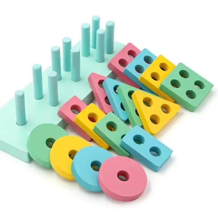 Blocs de construction quatre ensembles de colonnes à manches géométriques pour enfants