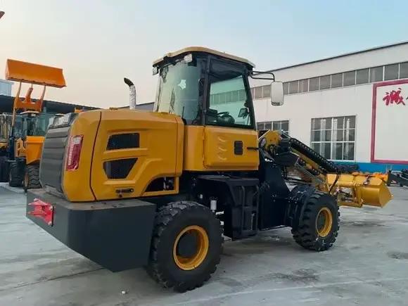 Nouvelles machines de construction pour la manutention de marchandises, chargeurs télescopiques À VENDRE