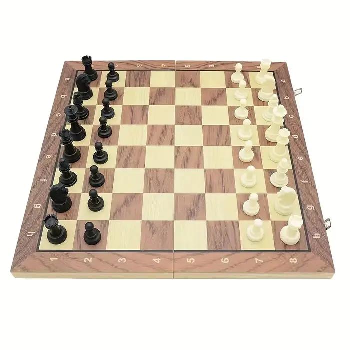 Jeu d'échecs international en bois massif