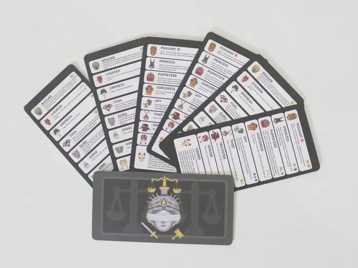 Jeu de cartes Mascarade 4 à 5 joueurs 30 minutes - Obtenez votre propre jeu de soirée pour dîner