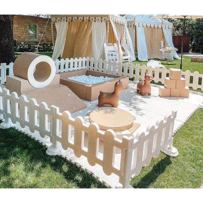 Équipement de terrain de jeu souple pour tout-petits marron, personnalisable pour fêtes d'anniversaire, location commerciale, ensembles de jeux souples intérieurs pour enfants