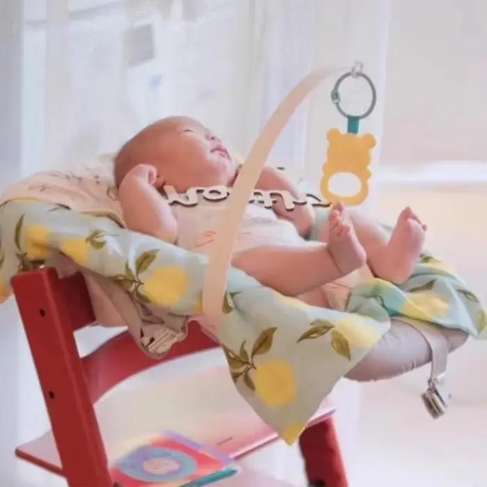 Baby chaise toy bar accessoire hook plastique pour les divertissements développement pour nourrissons