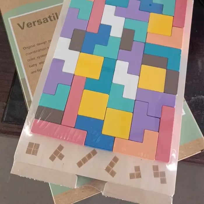 Jeu de puzzle en bois à empiler