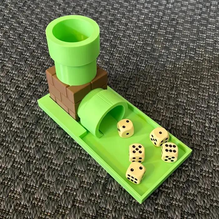 Tour à dés imprimée en 3D (dés non inclus) convient aux jeux de société