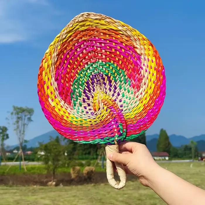Grand éventail en feuilles de palmier tissé à la main, éventail coloré à tenir à la main, éventail pour la danse et la ventilation, éventail marron éblouissant