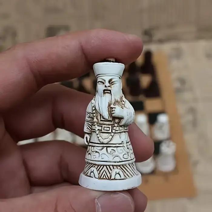 Échecs rétro, petit plateau d'échecs en résine
