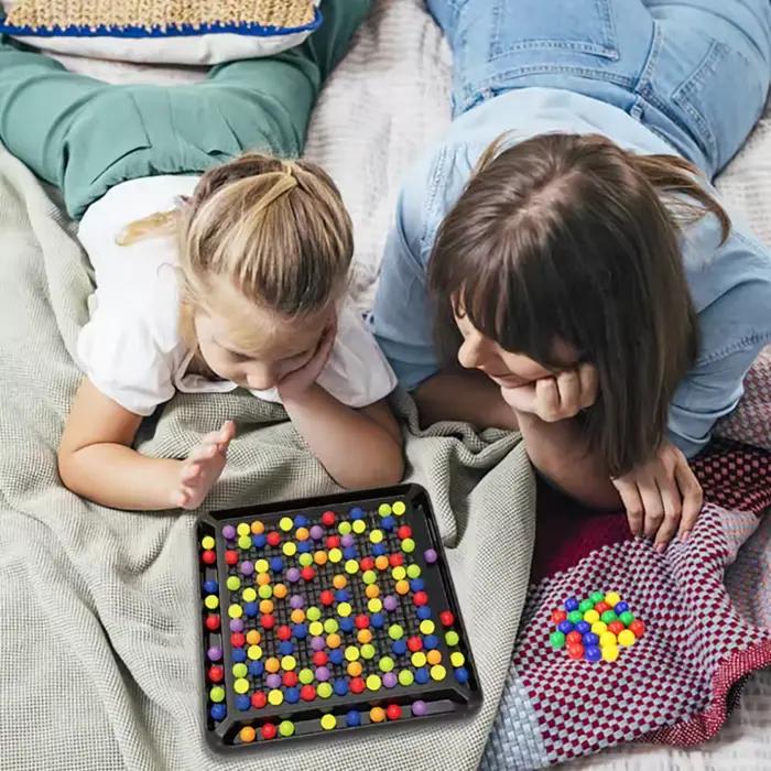 Fun Rainbow Solitaire : un jeu de société interactif et familial pour deux joueurs.