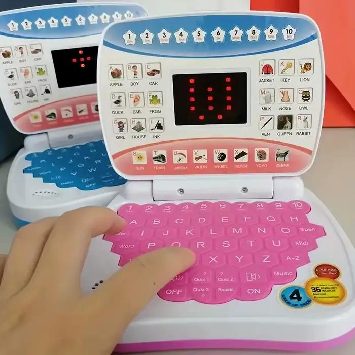Petit jouet pour ordinateur portable d'apprentissage de l'anglais pour enfants.