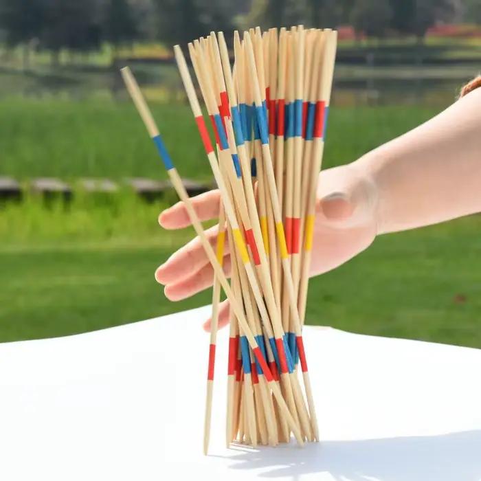 Jeu de bâtons de ramassage en bois classique