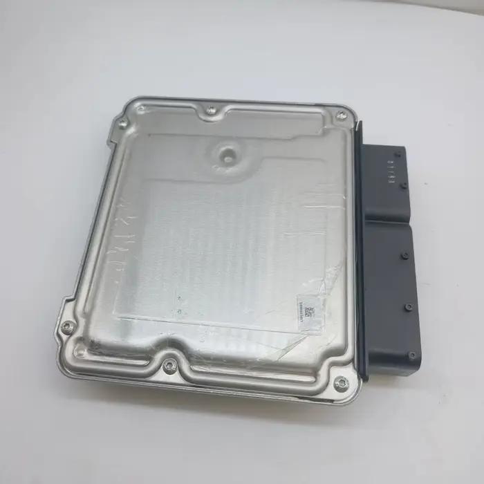 Module de commande électronique (ECM) de haute qualité 0281011228 0281 011 228 pour moteur de voiture IVECO 