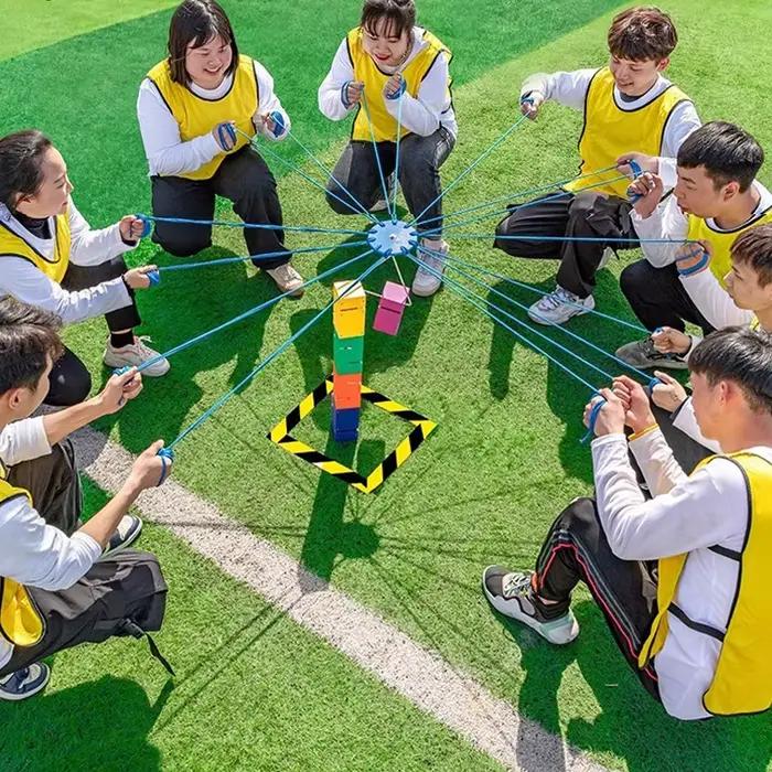 Jeu de Construction de Tour d'Équipe en Plein Air