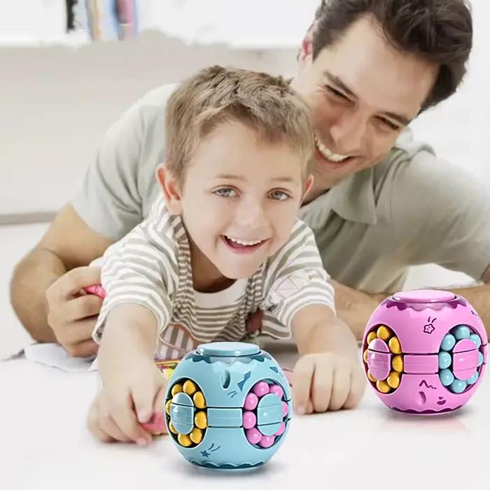 Cube de doigt d'intelligence de haricot rotatif pour enfants