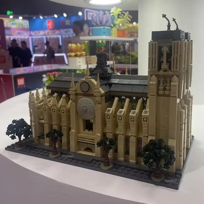 Blocs de construction City Notre-dame de Paris