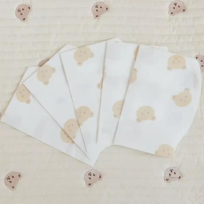 Paquet de 50 bavoirs jetables pour bébés âgés de 6 mois à 2 ans