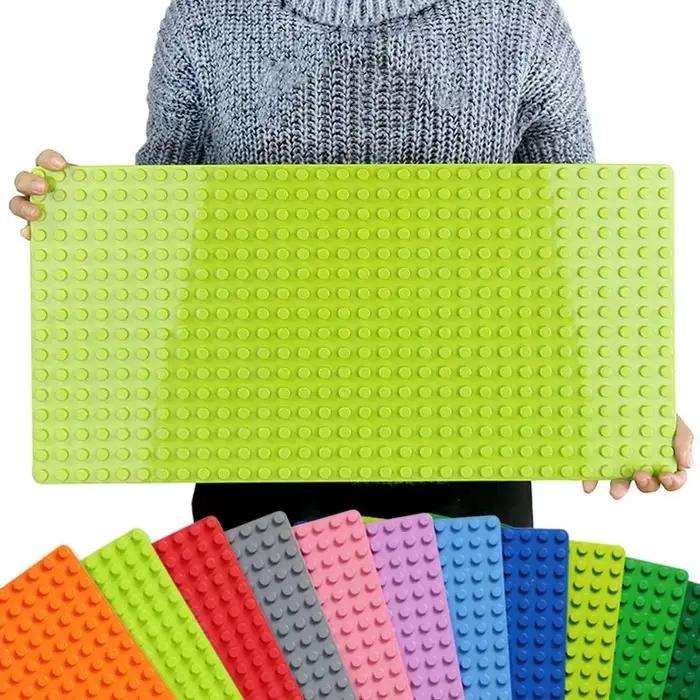 Grande plaque de base pour blocs de construction