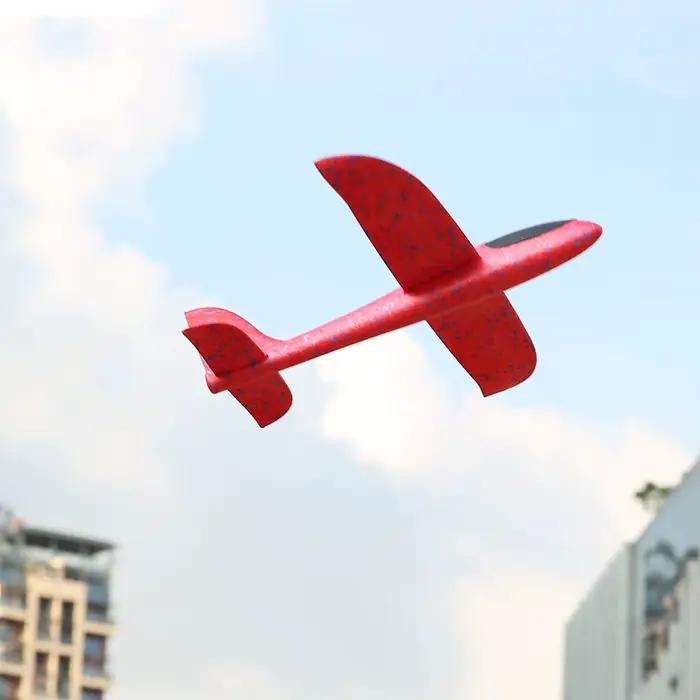 Avions planeurs à mouche gratuite