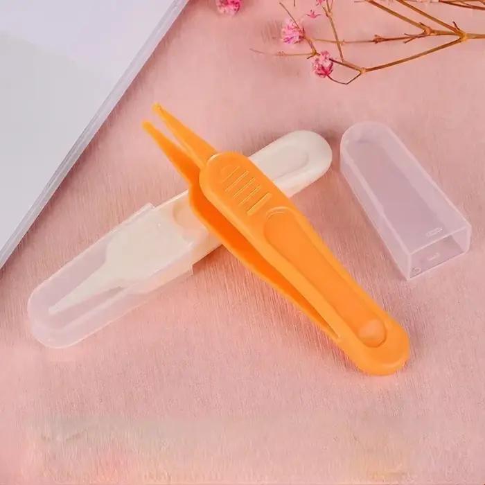Pincettes de nettoyage pour bébé