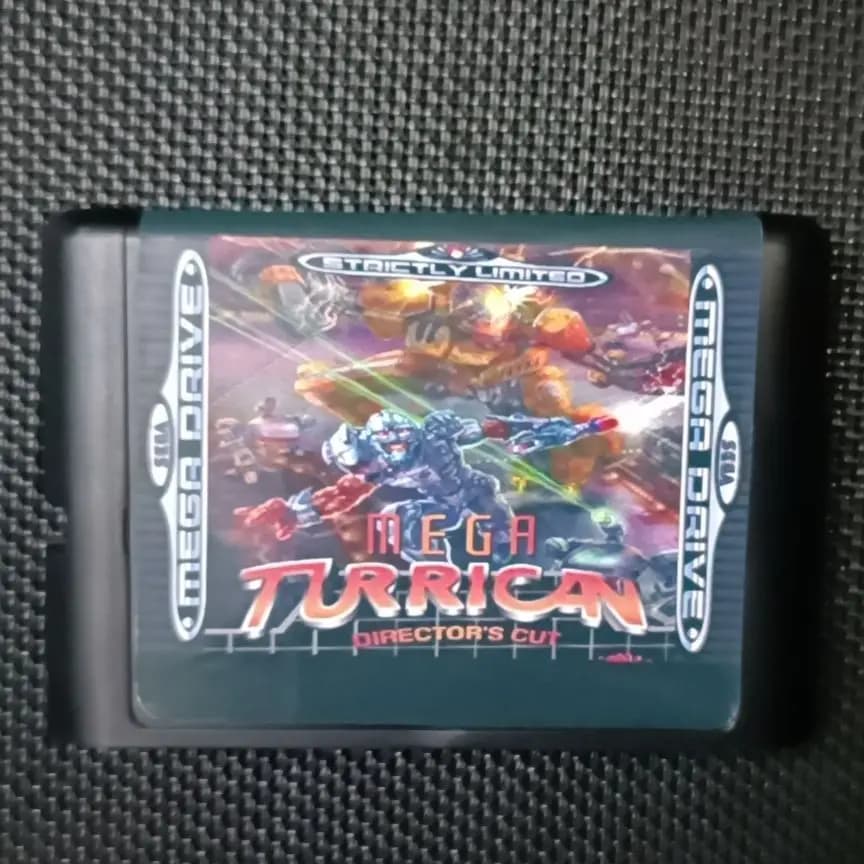 Mega Turrican Director's Cut jeux strictly limités Mega Drive EU MEGA DRIVE STYLE carte de jeu rétro