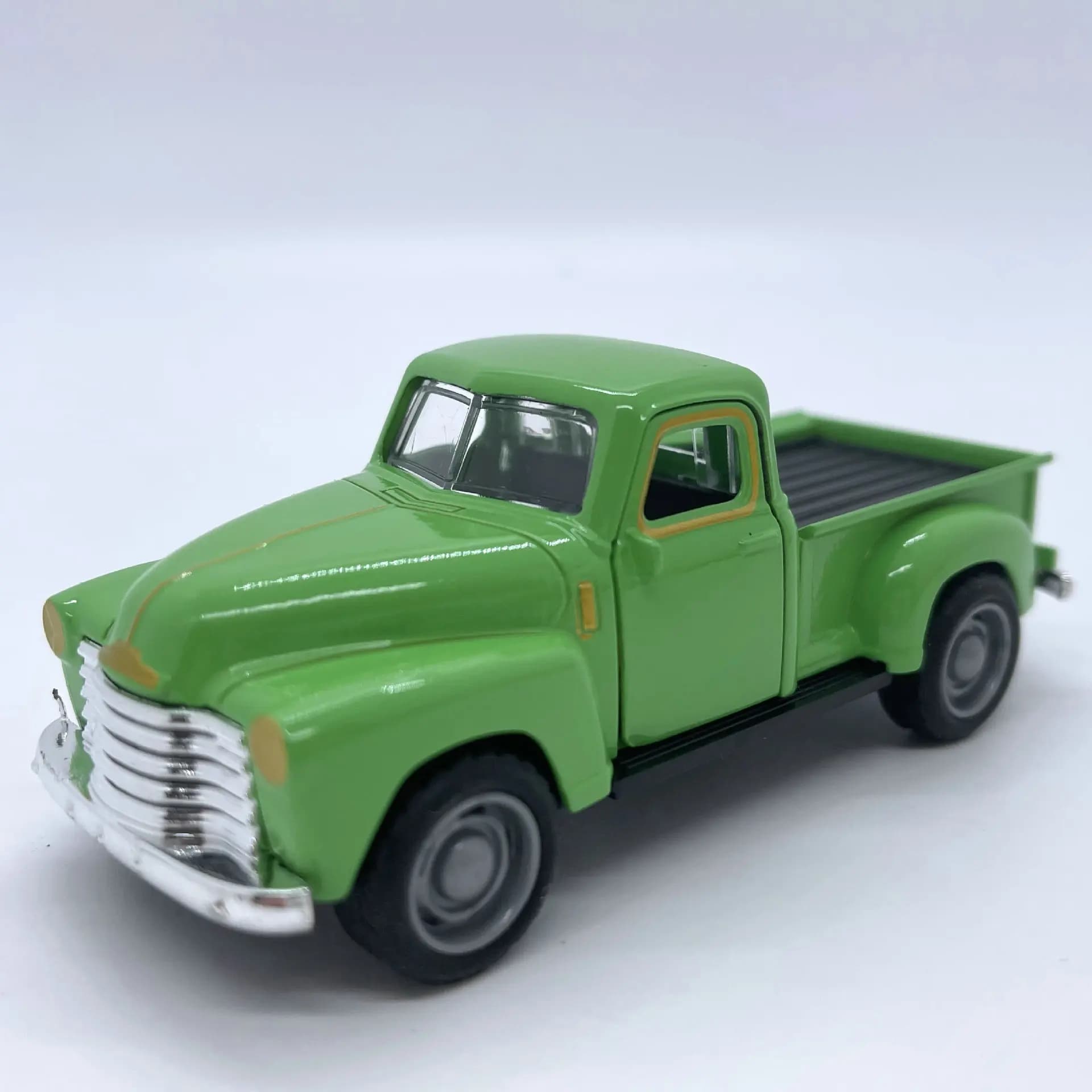 Modèle de camionnette classique vintage 1:43, jouet de voiture avec fonction de recul, design réalis