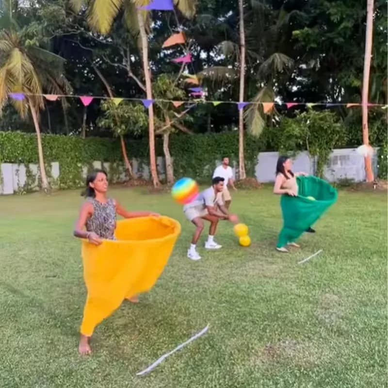 Jeu de jardin « Granny Pants Party Rush » Le jeu de fête ultime pour le jardin : jeu de stratégie se