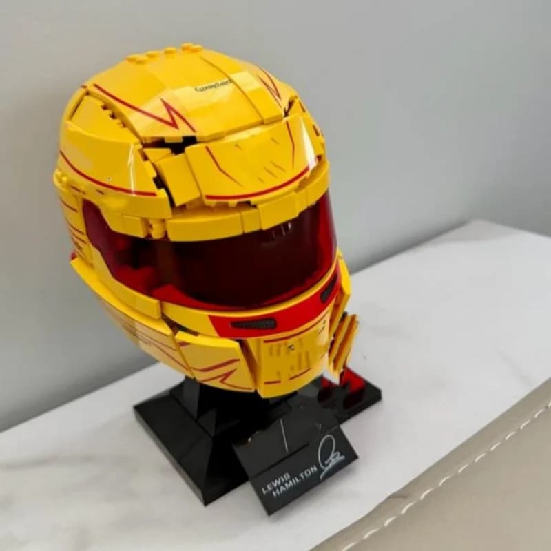 Casque de course Scuderia Lewis Hamilton Charles Leclerc 2026 en briques de construction, modèle de