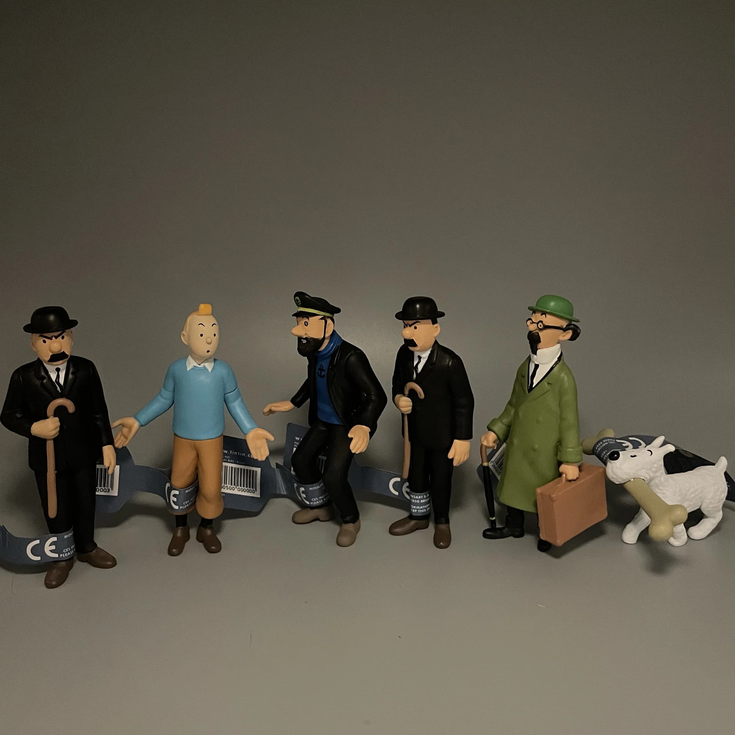 Tintin Dog Captain Figurine Model Figurine Ornament Toy Gift Model Collect Boy Toys Figure
