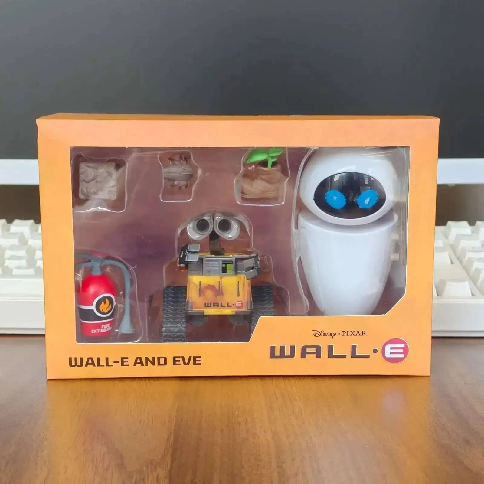 2025 nouvel ensemble édition limitée robot mobilisation WALLE EVA mobile jouet pour enfants modèle c