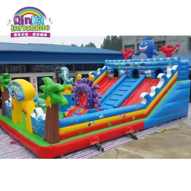 Aire de jeux gonflable extérieure, trampoline gonflable, château gonflable gonflable à vendre