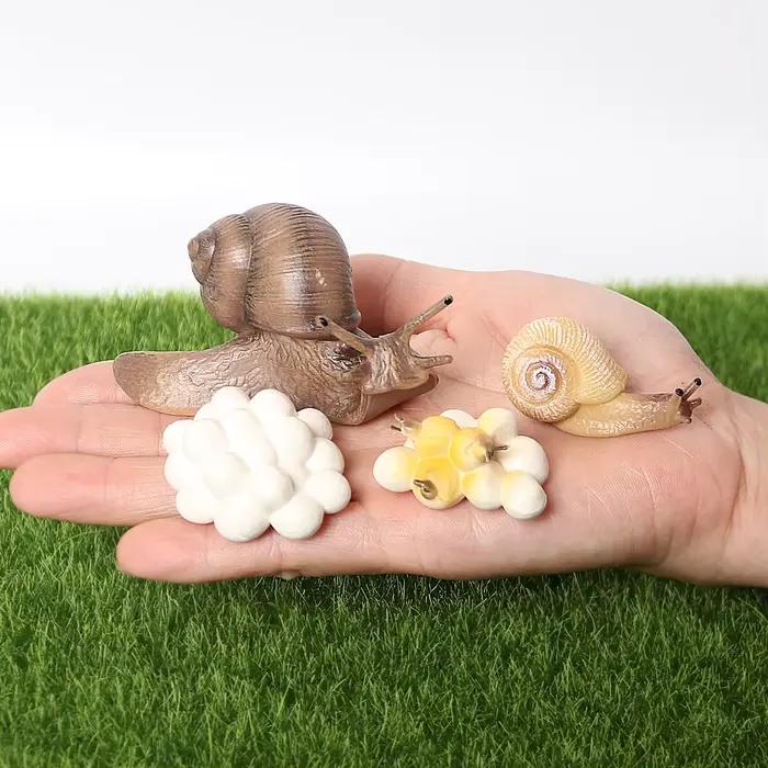 Figurine d'Escargot en PVC Haute Qualité Style Animal Modèle d'Escargot pour Collection Décoration Bureau Occasions Spéciales