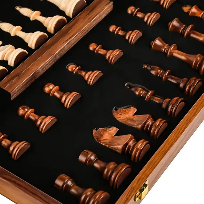 Jeu d'échecs en bois massif traditionnel classique fait main cadeau pour passionnés de jeux de société occasions spéciales