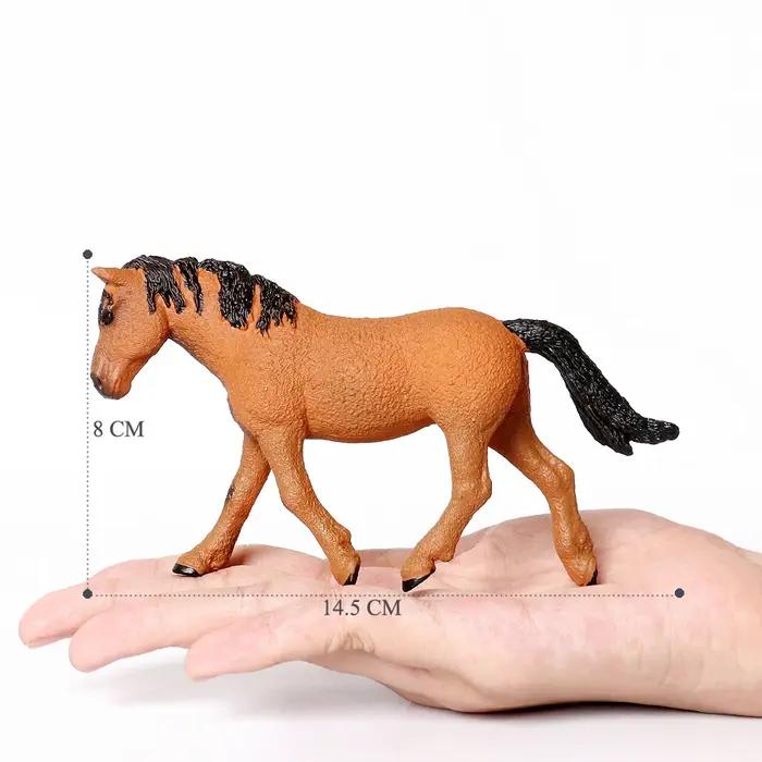 Figurines de grands chevaux en plastique réalistes