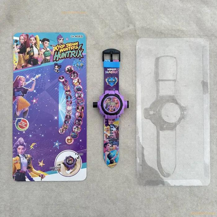 Montre de projection animée avec 24 images de dessins animés pour enfants, montre-bracelet numérique électronique à thème dessin animé, cadeau d'anniversaire pour les fans de dessins animés